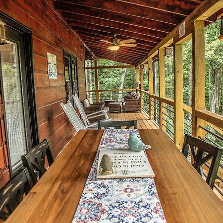 Adore The Smores Rustic Mountain Charm Outdoor Spaces And A Cozy Hot Tub Blue Ridge Kültér fotó