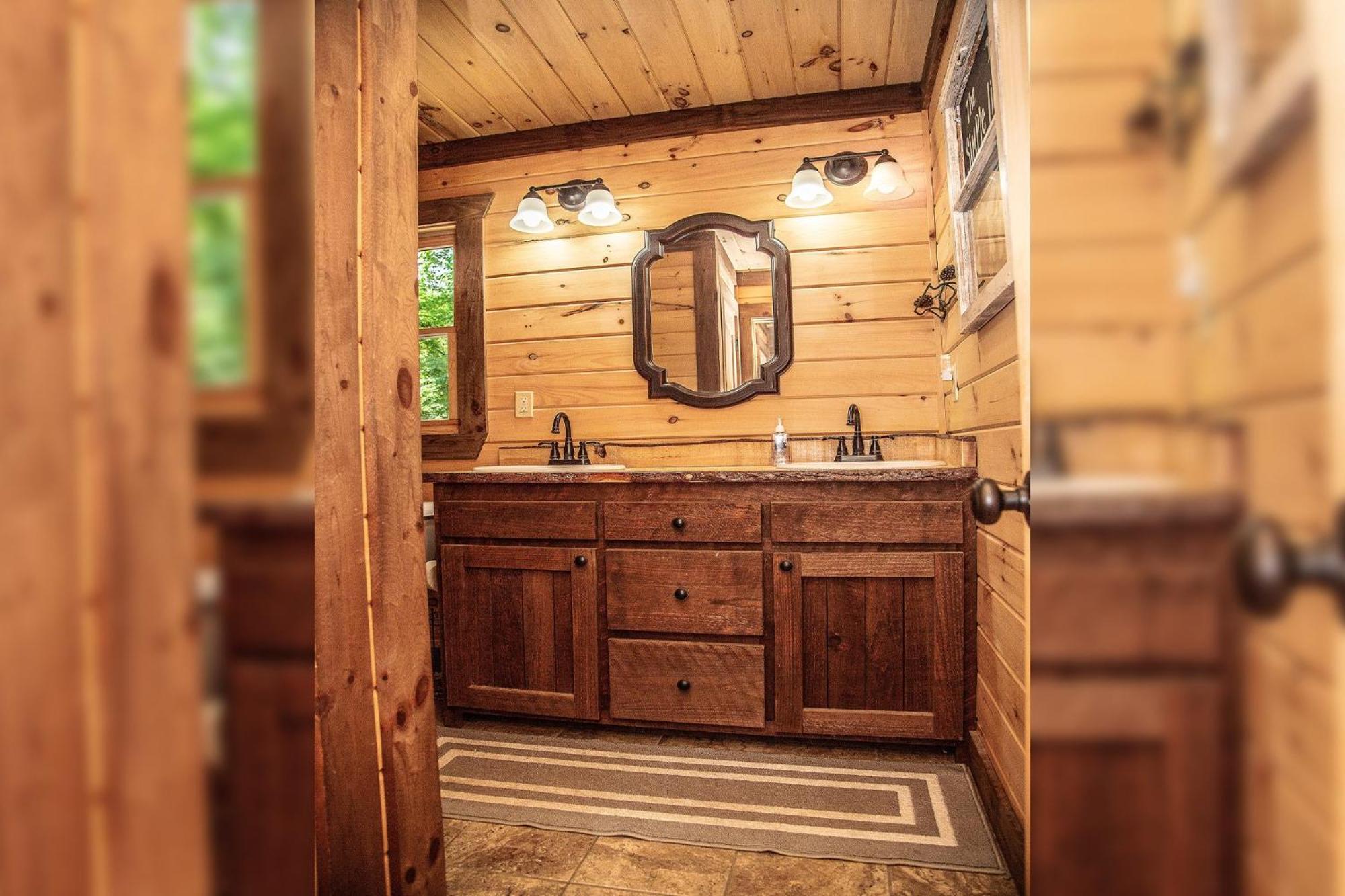 Adore The Smores Rustic Mountain Charm Outdoor Spaces And A Cozy Hot Tub Blue Ridge Kültér fotó